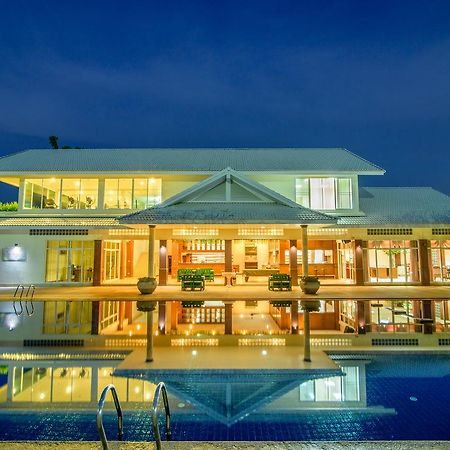 Hua Hin Condotel & Resort Taweeporn HHQ Exterior foto